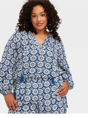 Roller Rabbit x Target Women's Daisy Floral Long Sleeve Tie-Neck Boho